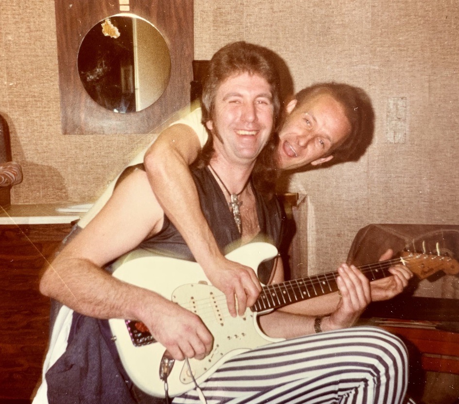 05 Dec 1983 - Russ & Trev, Bailey's, Watford (Dawn Willmott)