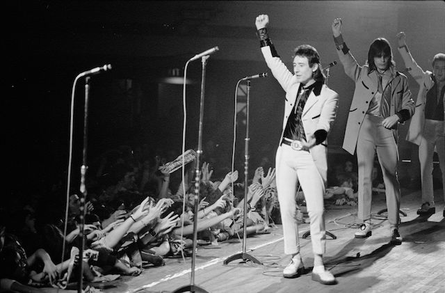 Top Rank Reading 1976 | Official Showaddywaddy Web Site